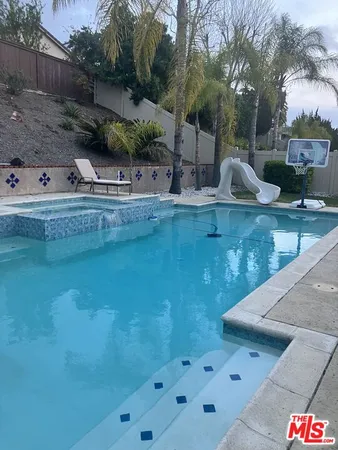 $4,200 | 32209 Corte Carmona, Temecula, CA 92592