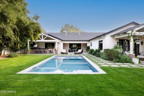 $2,750,000 | 3216 East Weldon Avenue, Phoenix, AZ 85018