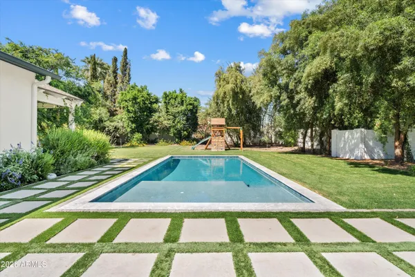 $2,750,000 | 3216 East Weldon Avenue, Phoenix, AZ 85018