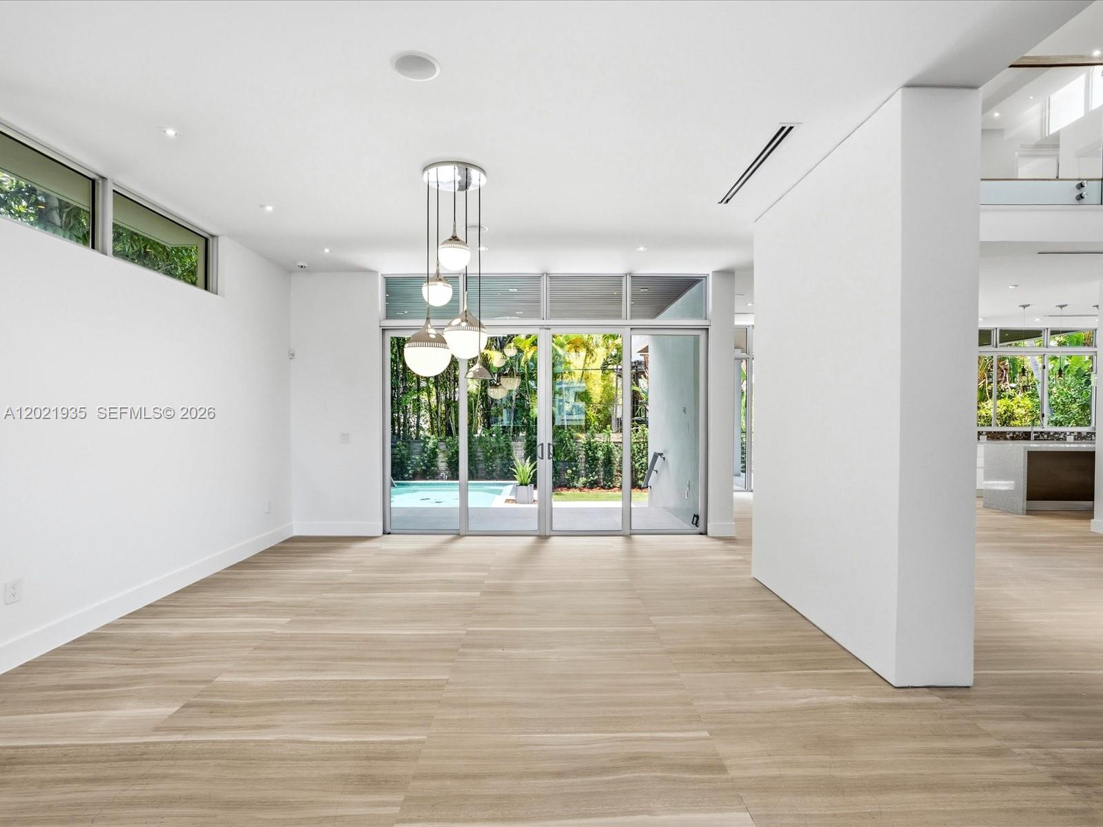 125 Hampton Lane Key Biscayne, FL 33149 - Photo 12 of 81