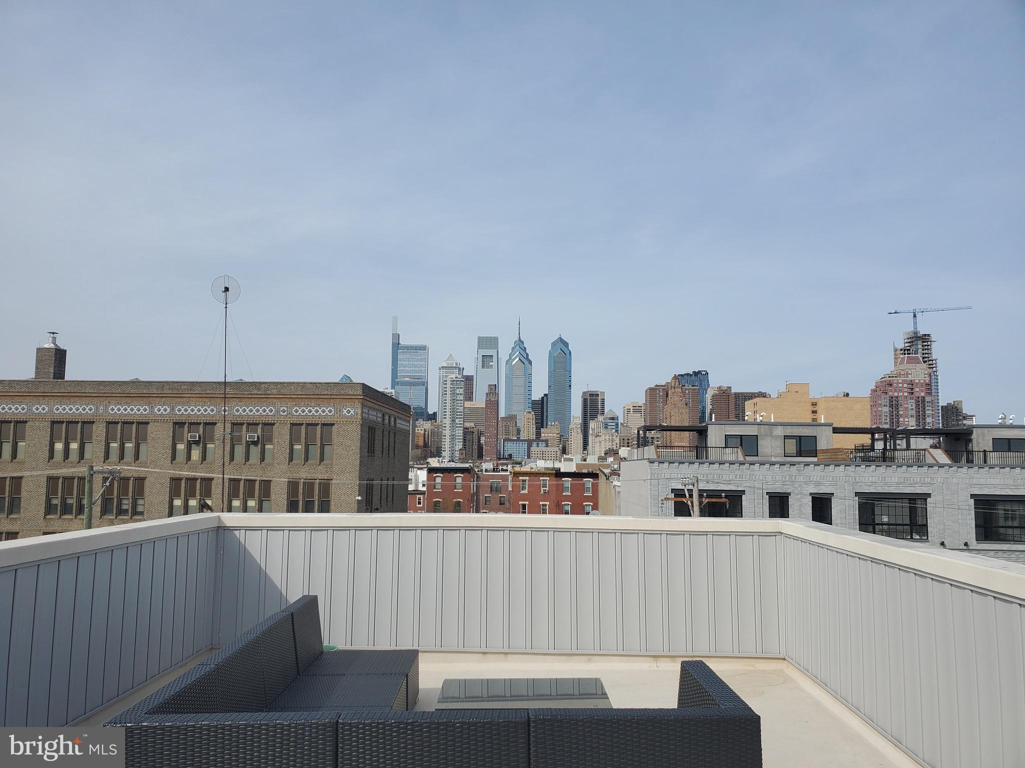 1623 Carpenter Street, Unit 2 Philadelphia, PA 19146 - Photo 3 of 10