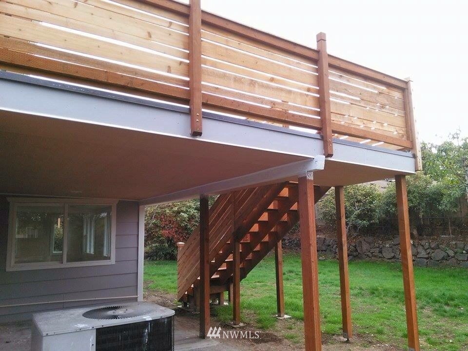 3013 Northeast 8th Street Renton, WA 98056 - Photo 21 of 24