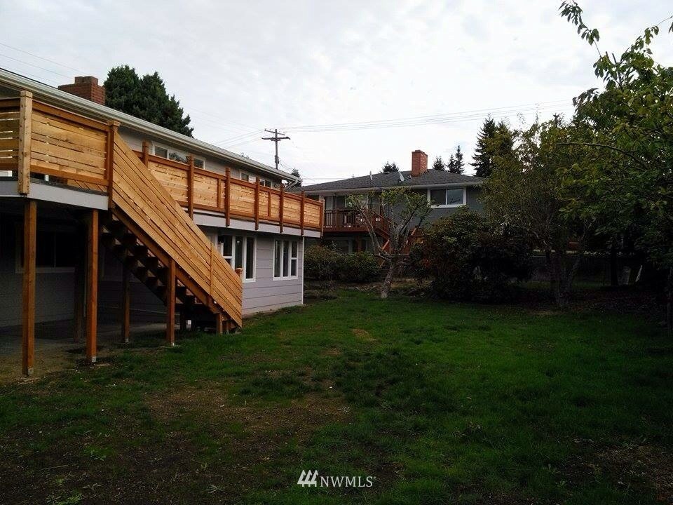 3013 Northeast 8th Street Renton, WA 98056 - Photo 22 of 24