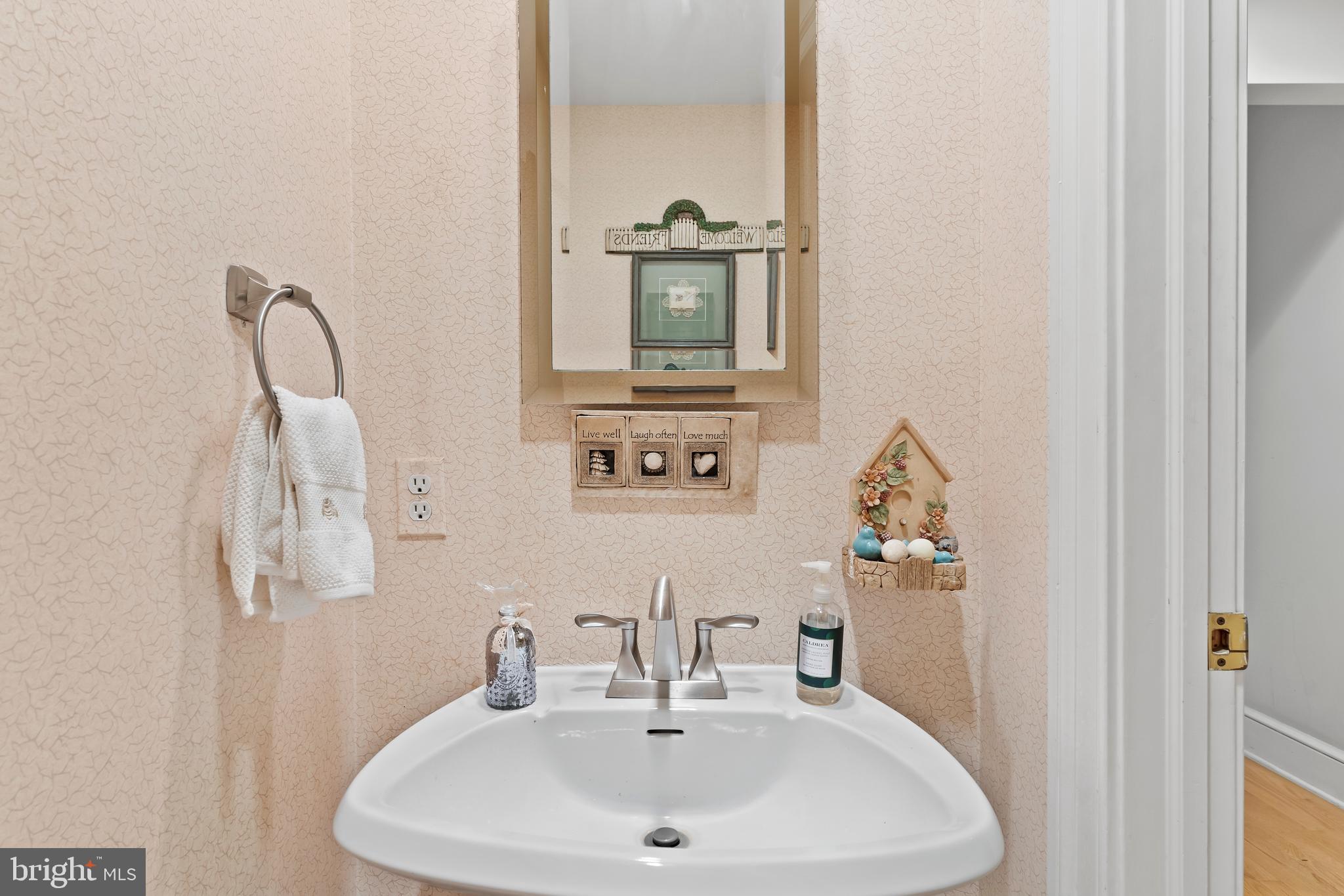 527 Devon Road Camp Hill, PA 17011 - Photo 25 of 53 Gallery Image 25