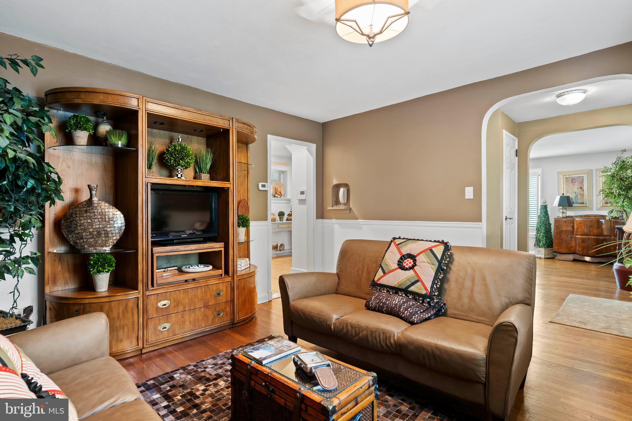 527 Devon Road Camp Hill, PA 17011 - Photo 6 of 53 Gallery Image 6