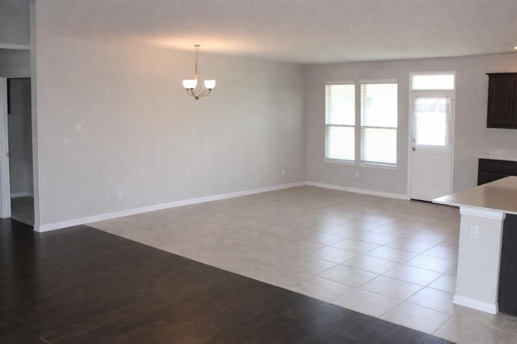 2267 County Road 4010 Decatur, TX 76234 - Photo 14 of 37