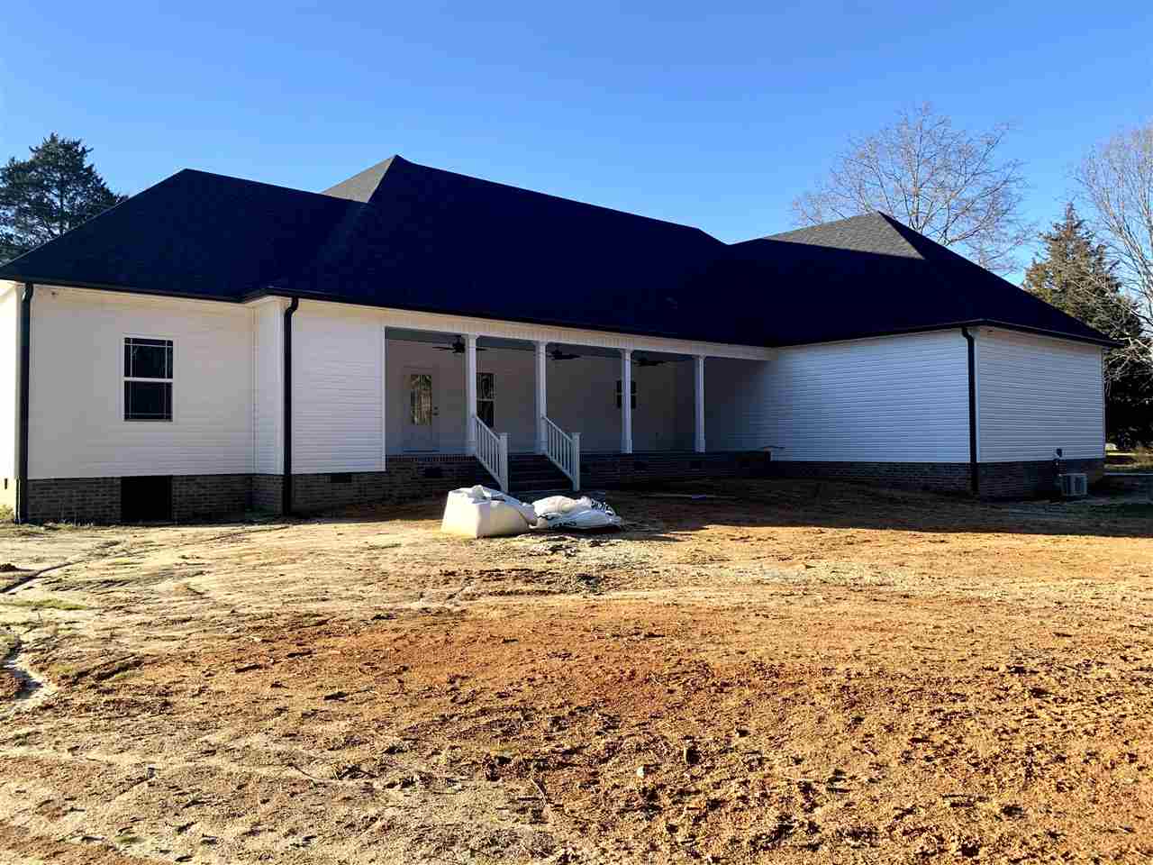 1131 North Green River Road Gaffney, SC 29341 - Photo 2 of 3 Gallery Image 2