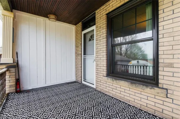 $198,000 | 637 East 10th Avenue, Tarentum, PA 15084