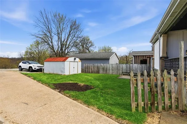 $198,000 | 637 East 10th Avenue, Tarentum, PA 15084