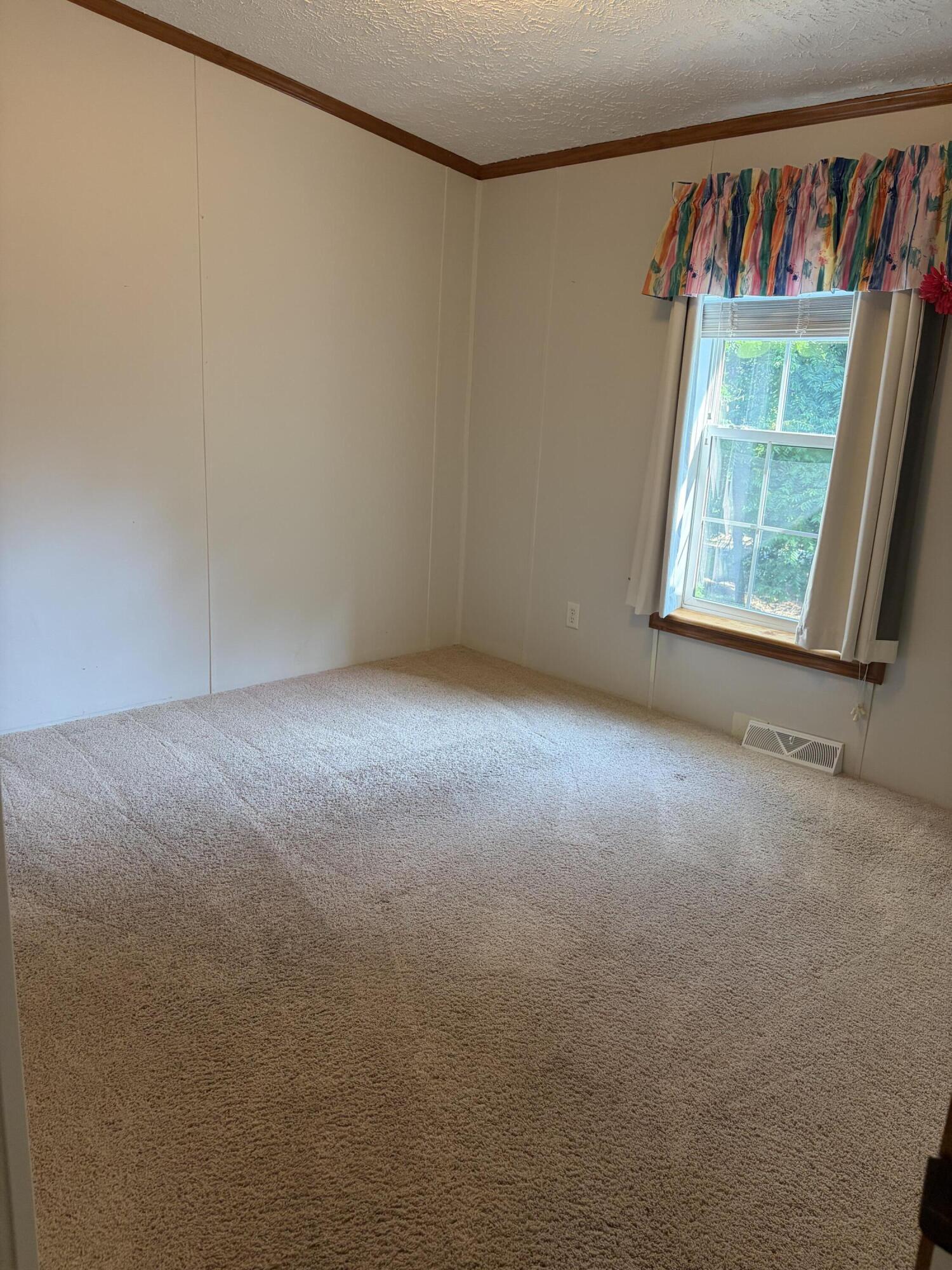 100 River Creek Road Wirtz, VA 24184 - Photo 16 of 32 Bedroom 3