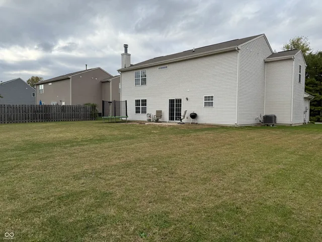 $2,475 | 12381 East 131st Street, Fishers, IN 46037