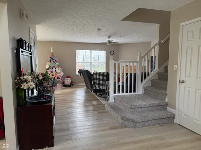 $2,475 | 12381 East 131st Street, Fishers, IN 46037