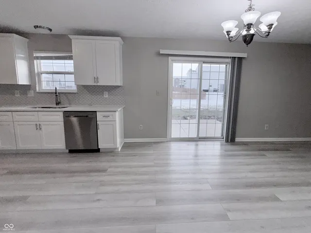 $2,475 | 12381 East 131st Street, Fishers, IN 46037