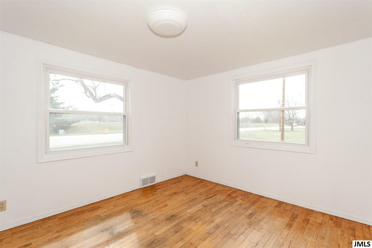 5562 Brooklyn Road Jackson, MI 49201 - Photo 12 of 24 Photo 17