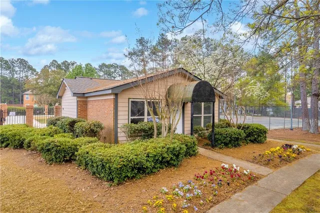 $209,900 | 113 Brittany Court, Duluth, GA 30096