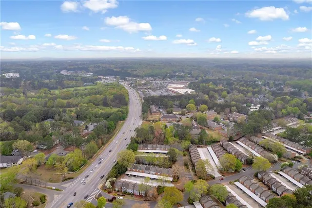 $209,900 | 113 Brittany Court, Duluth, GA 30096