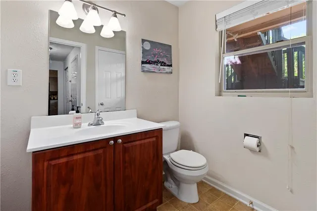 $209,900 | 113 Brittany Court, Duluth, GA 30096