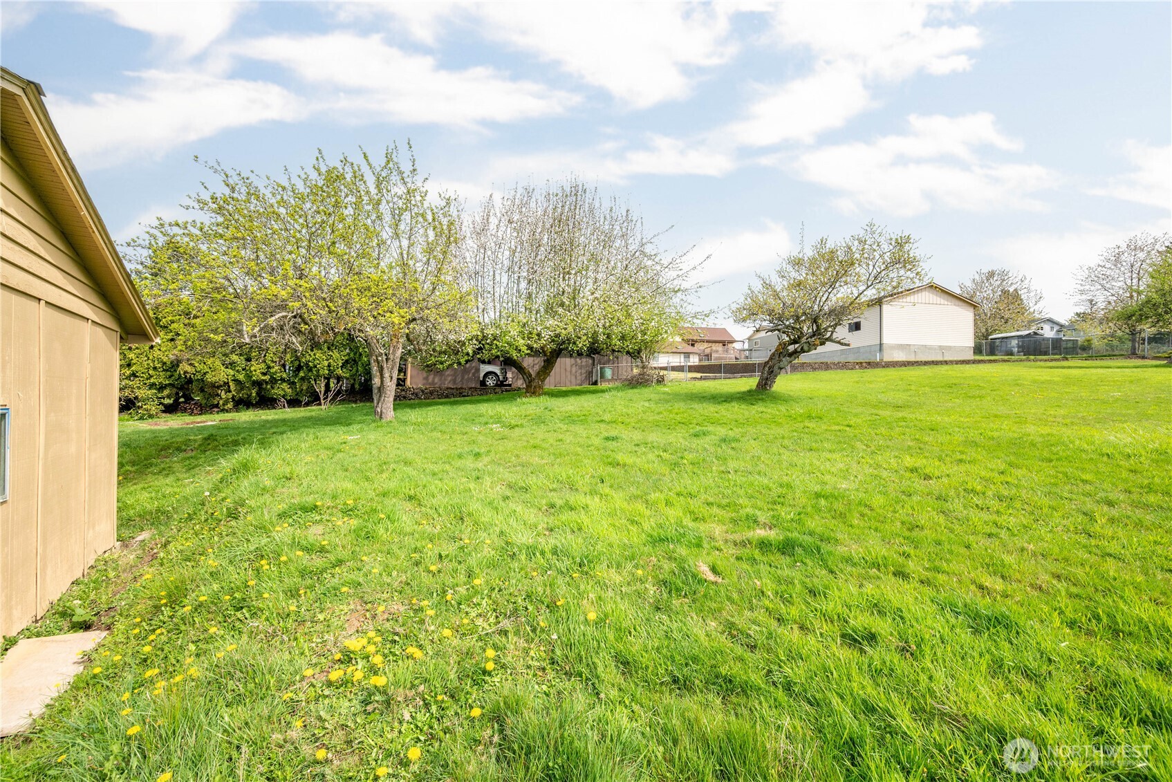 2916 Columbia Heights Road Longview, WA 98632 - Photo 28 of 38