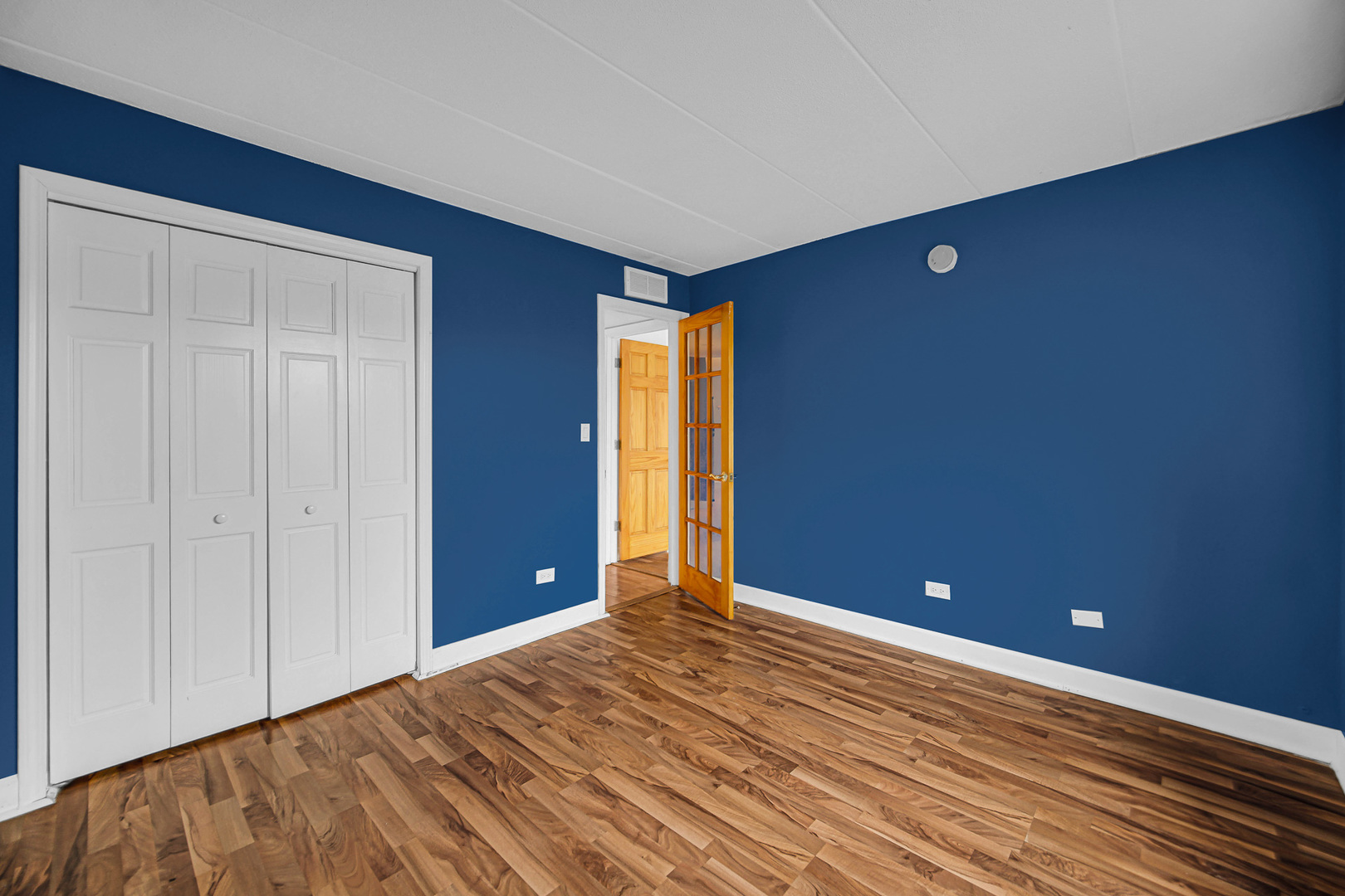 491 Timber Ridge Drive, Unit 101 Carol Stream, IL 60188 - Photo 13 of 19 a view of room with window and stairs
