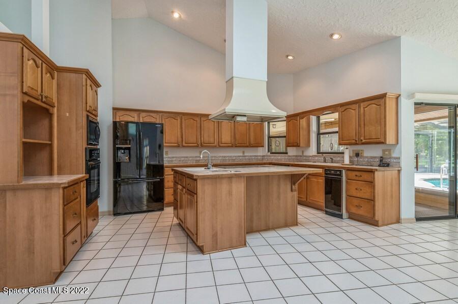 4265 James Road Cocoa, FL 32926 - Photo 3 of 38 21_4265-James-Rd-_Web