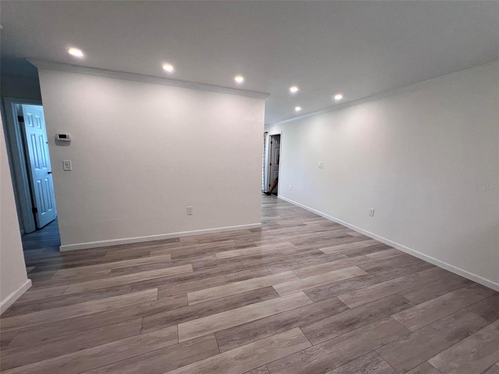 3339 Van Nuys Loop New Port Richey, FL 34655 - Photo 6 of 9