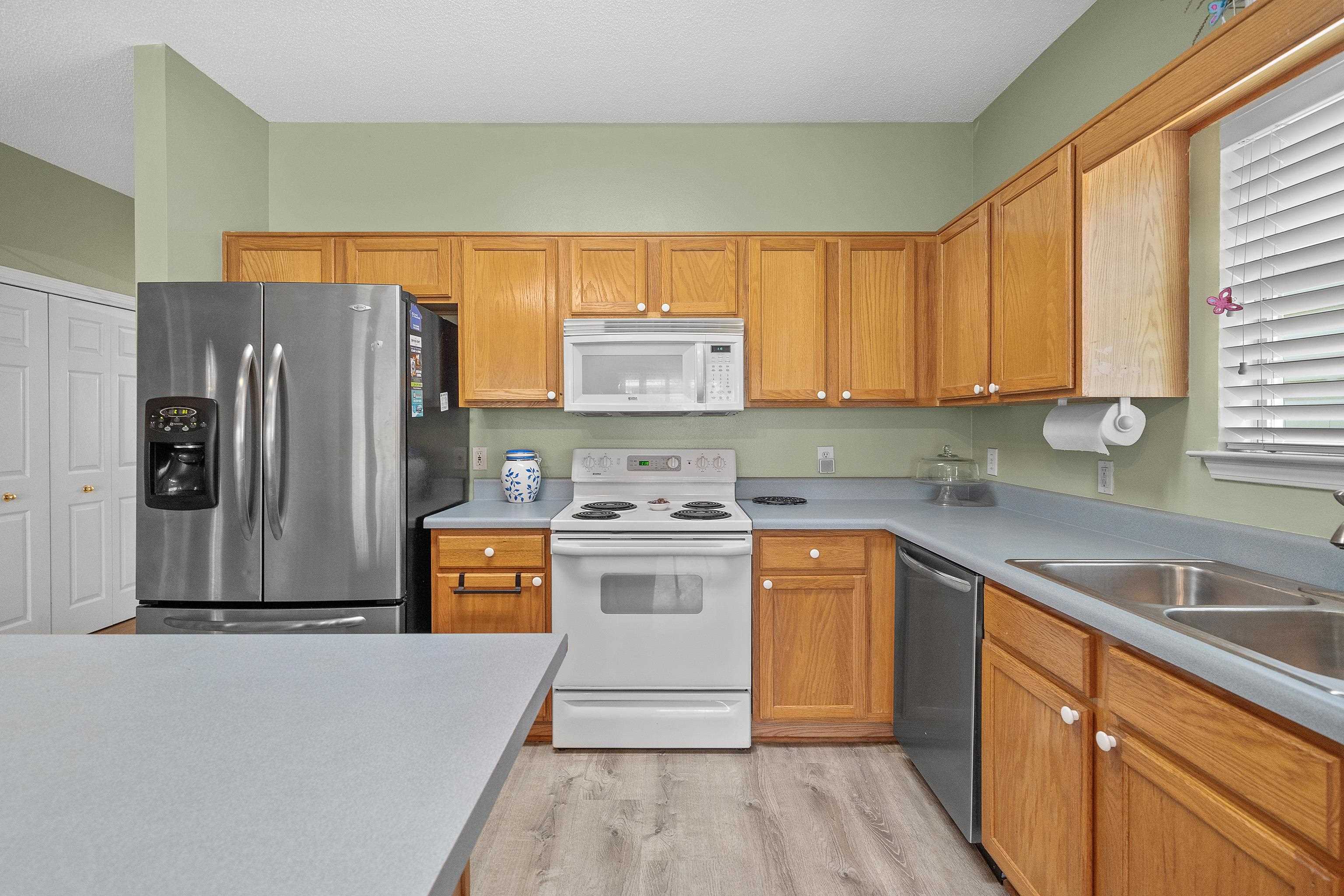 2651 South Juniper Street, Unit 800 Foley, AL 36535 - Photo 10 of 23 Kitchen