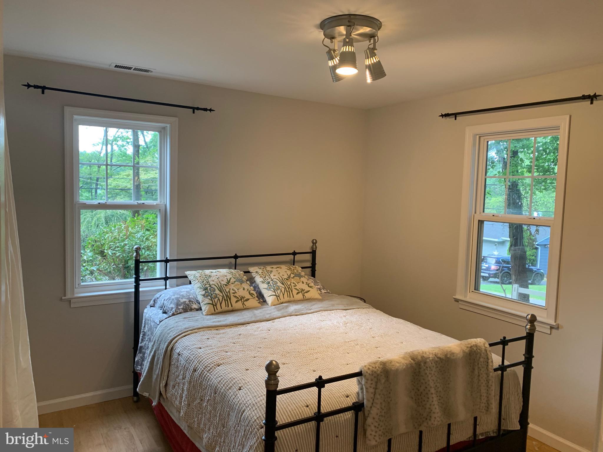 2 Fahnestock Road Malvern, PA 19355 - Photo 6 of 18 Gallery Image 6