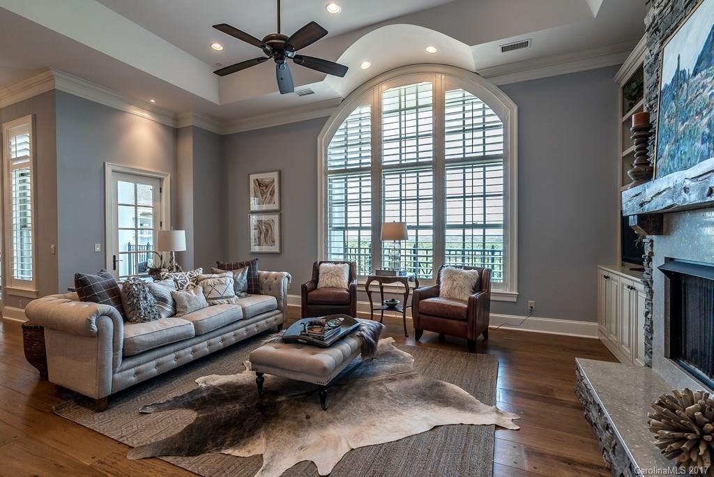 2823 Providence Road, Unit 381 Charlotte, NC 28211 - Photo 15 of 24 Gallery Image 15