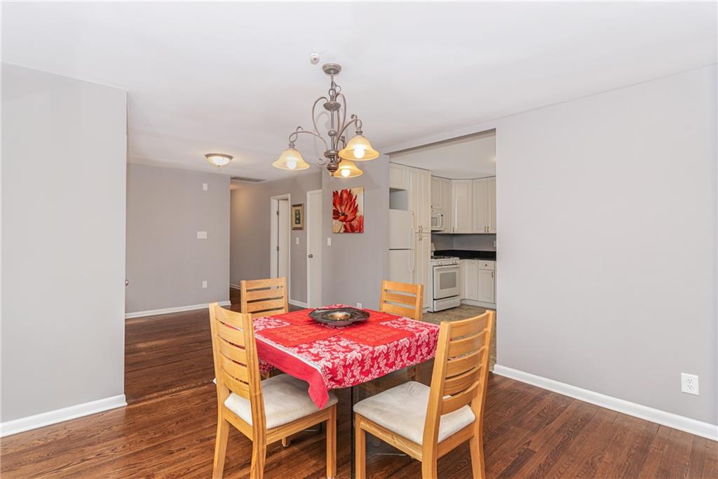 11928 Hoster Road Carmel, IN 46033 - Photo 6 of 27 Gallery Image 6