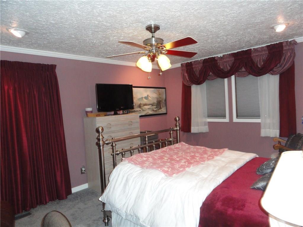 3116 Valley Farms Road Indianapolis, IN 46214 - Photo 5 of 15 Gallery Image 5
