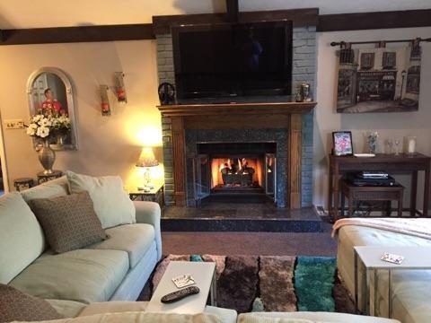 3116 Valley Farms Road Indianapolis, IN 46214 - Photo 10 of 15 Gallery Image 10