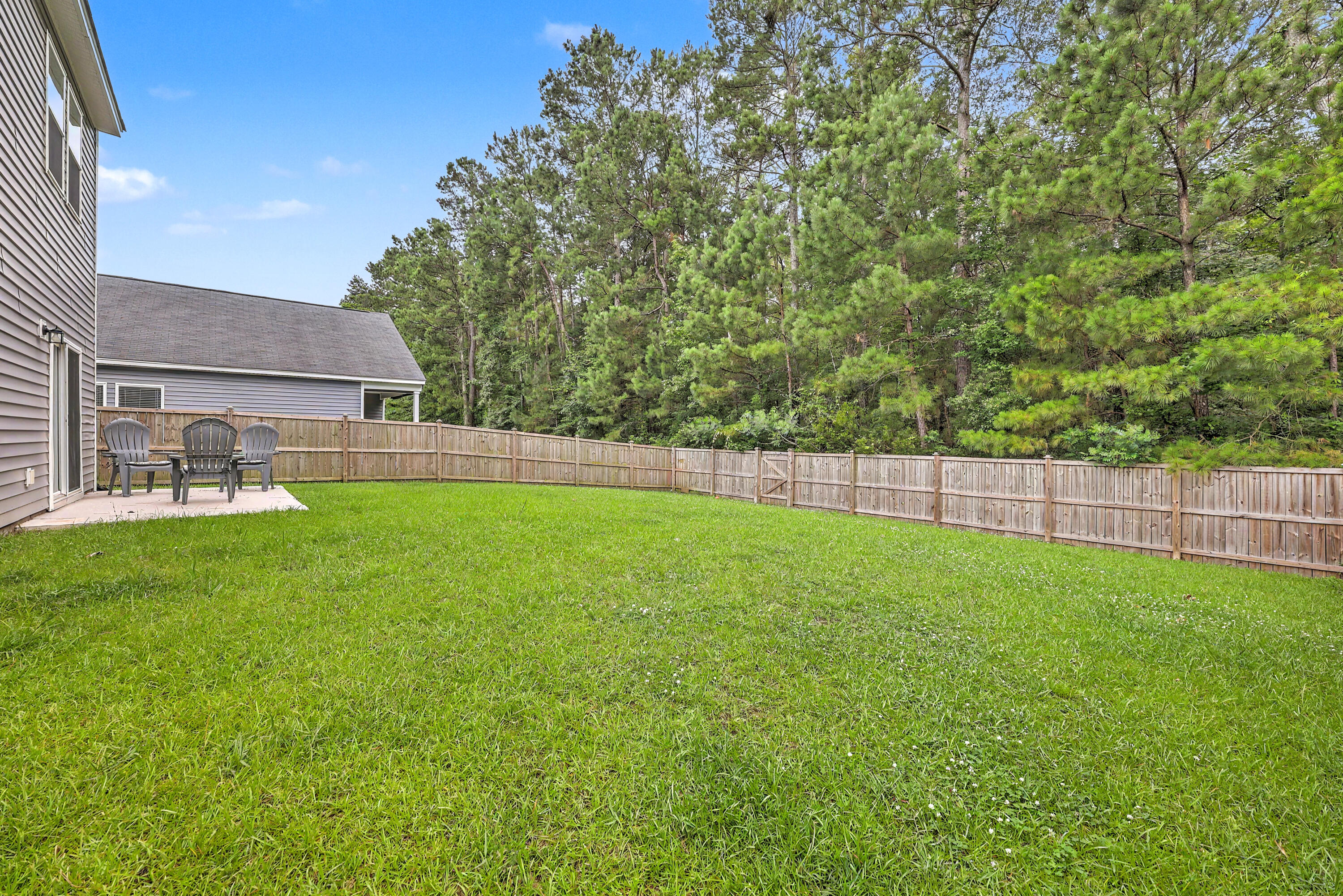 557 Abigail Street Moncks Corner, SC 29461 - Photo 40 of 44