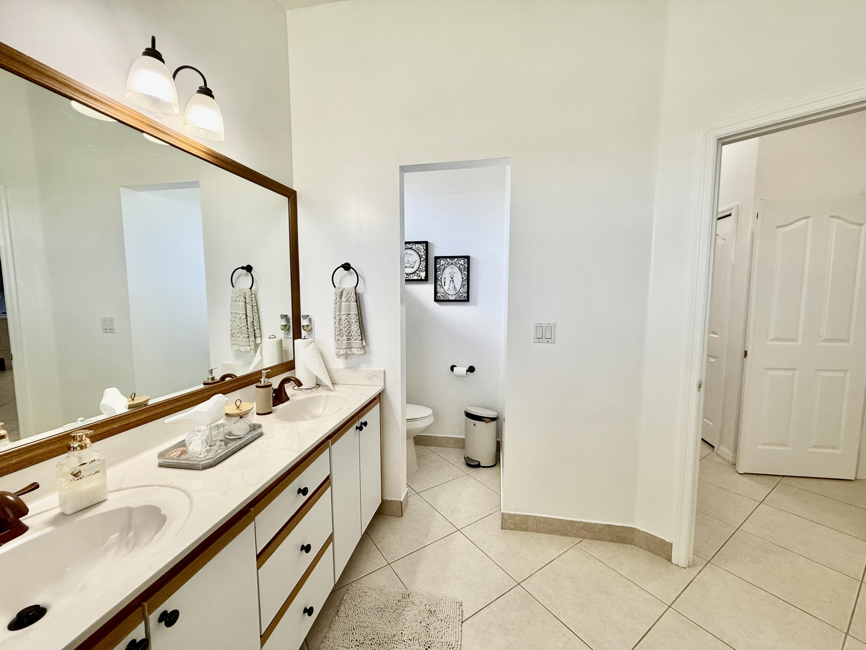 3022 Southeast Wake Road Port St. Lucie, FL 34984 - Photo 14 of 20 Master Bath