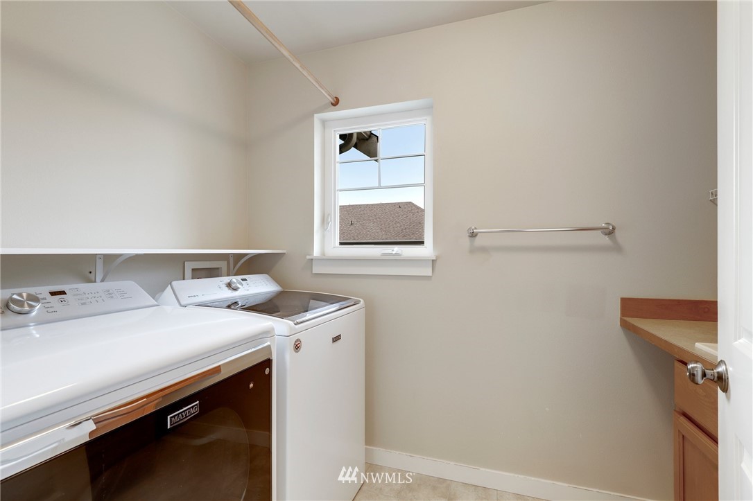 3828 164th Place Southeast Bothell, WA 98012 - Photo 27 of 32 Gallery Image 27