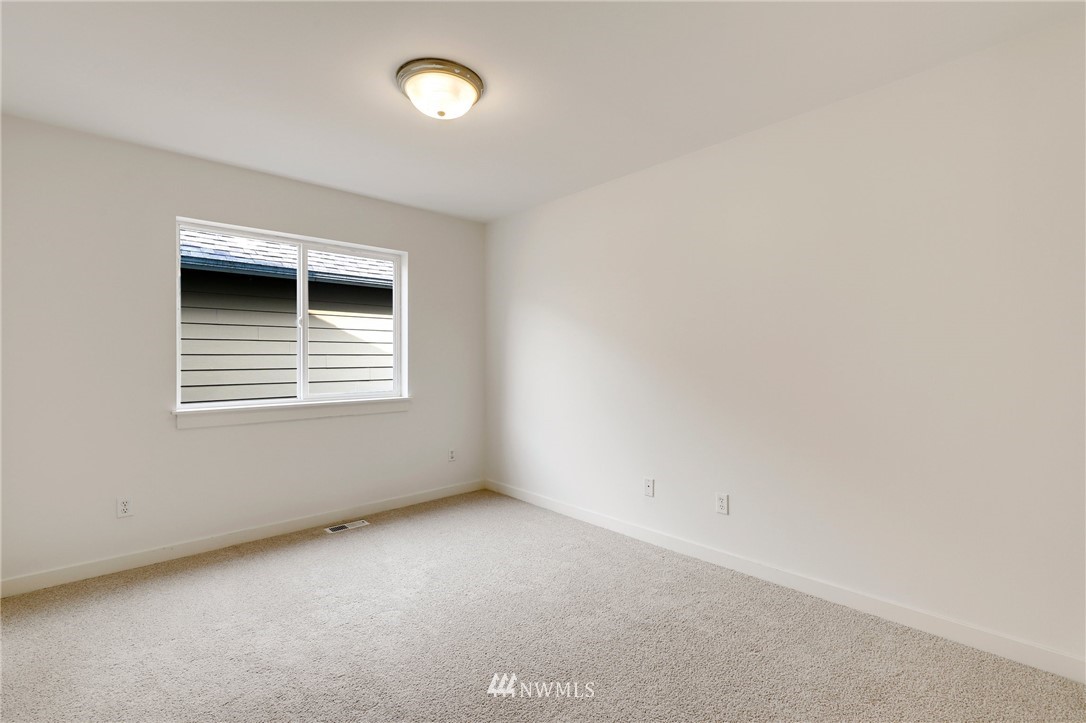 3828 164th Place Southeast Bothell, WA 98012 - Photo 28 of 32 Gallery Image 28