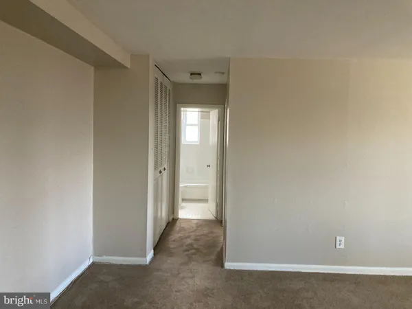 $1,350 | 1600 Church Road, Unit D104, Wyncote, PA 19095
