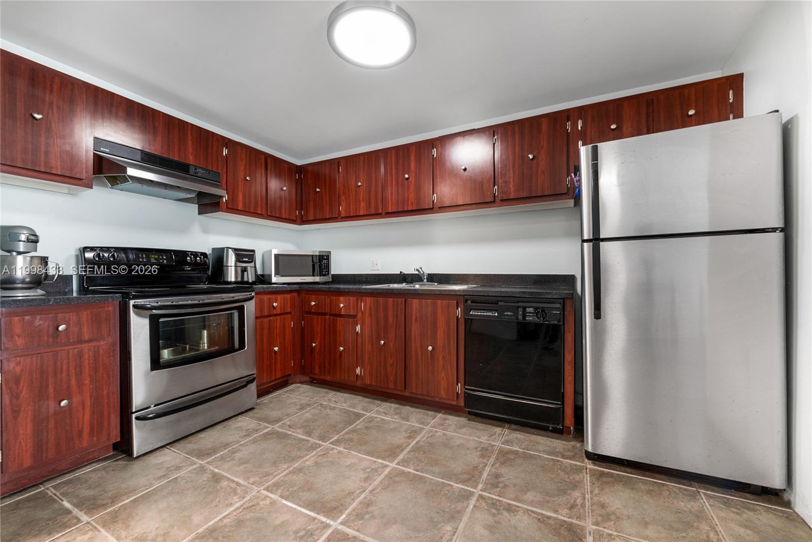 150 Southeast 25th Road, Unit 12B Miami, FL 33129 - Photo 11 of 17