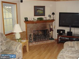 550 Merioneth Drive Exton, PA 19341 - Photo 6 of 12 Family Room