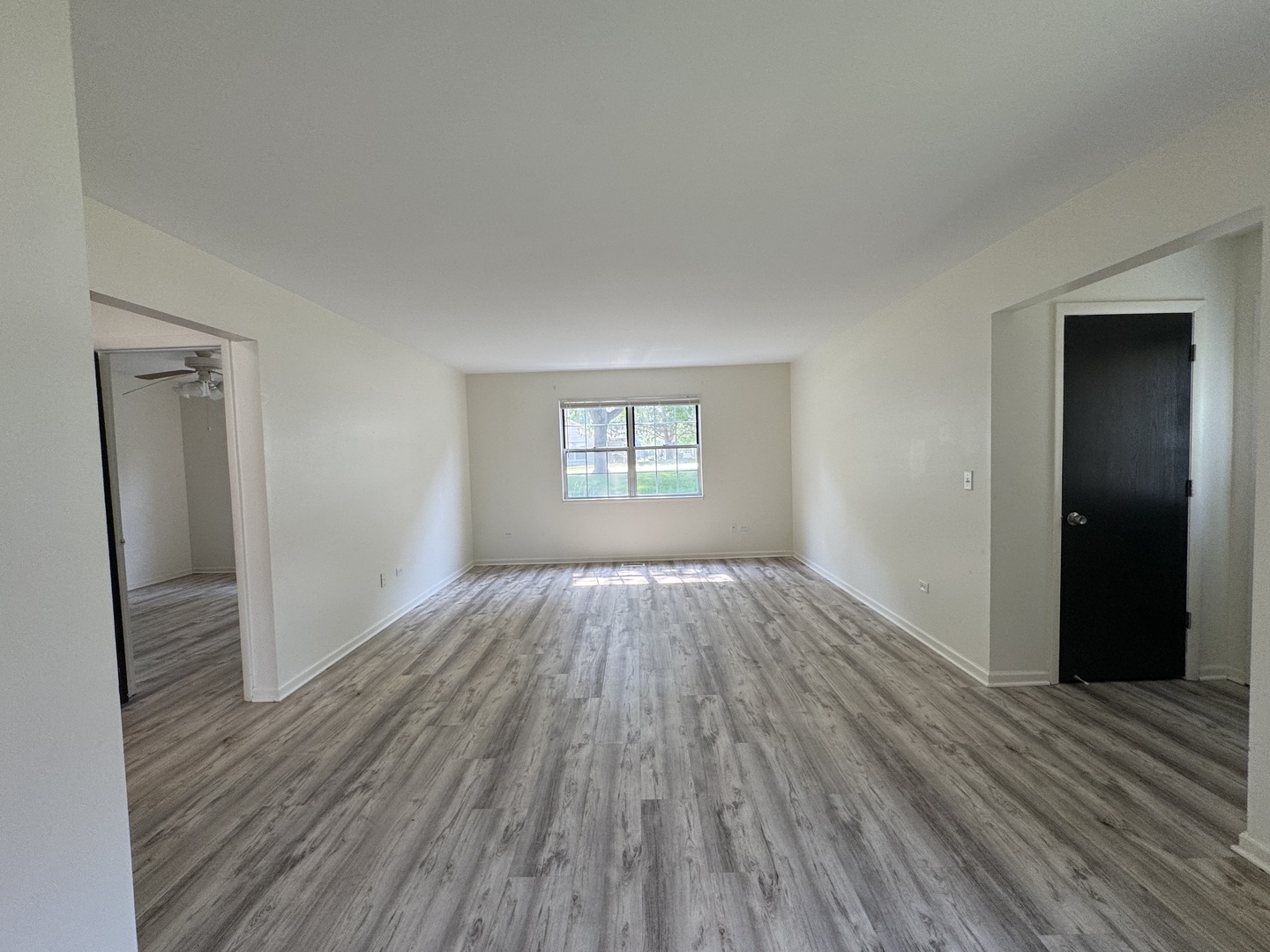 458 North Lake Shore Drive Palatine, IL 60067 - Photo 20 of 25 wooden floor in an empty room with a window