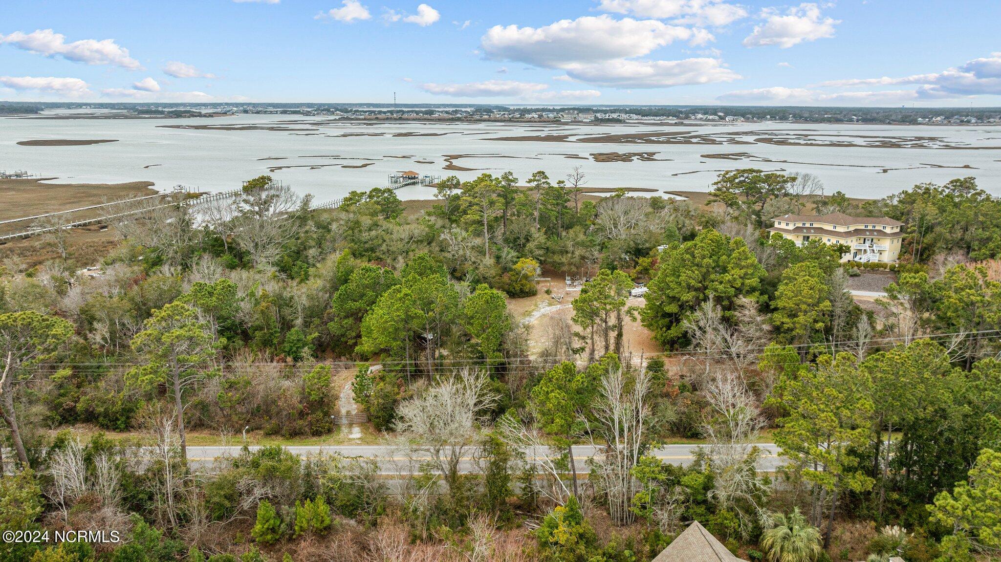 10022 Coast Guard Road Emerald Isle, NC 28594 - Photo 9 of 15 Gallery Image 9