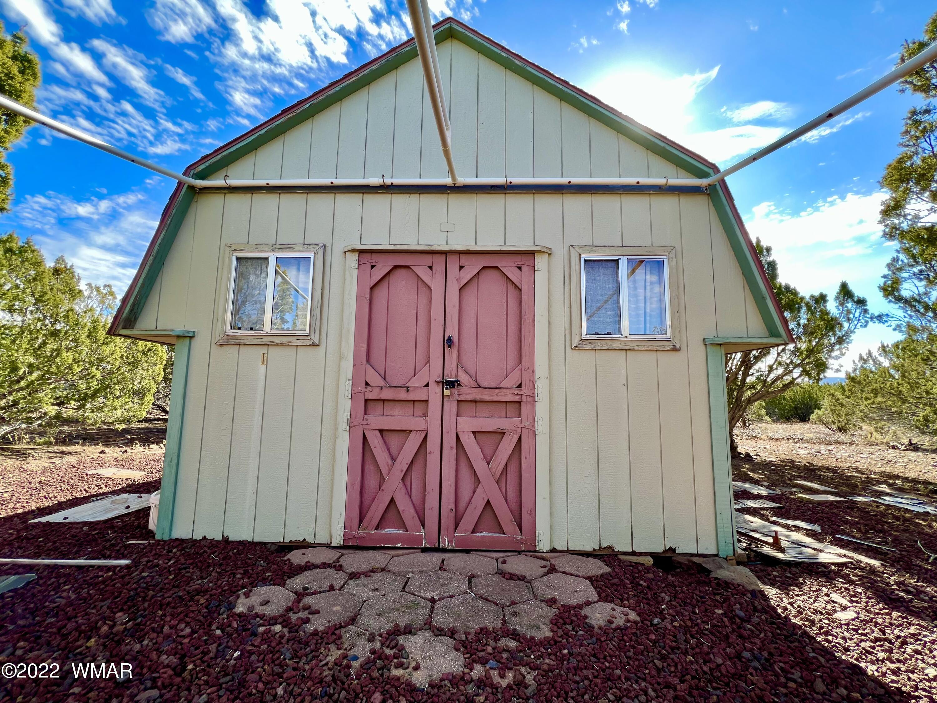 5 Co Road Vernon, AZ 85940 - Photo 2 of 31