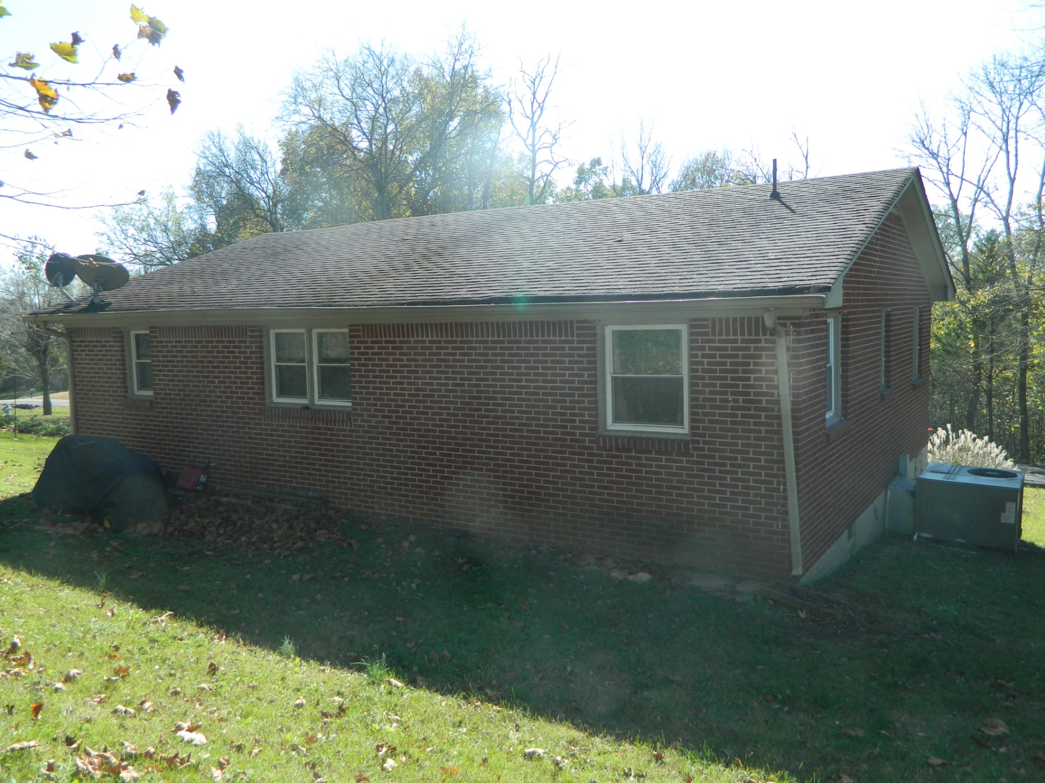 521 Chipman Road Bethpage, TN 37022 - Photo 4 of 22 Gallery Image 4