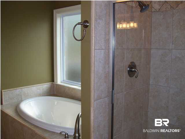 1250 North Spring Valley Drive Mobile, AL 36693 - Photo 10 of 17