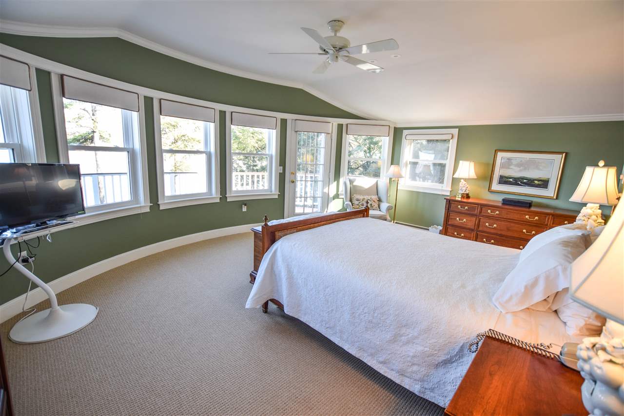 99 Dockham Shore Road Gilford, NH 03249 - Photo 16 of 39 Gallery Image 16