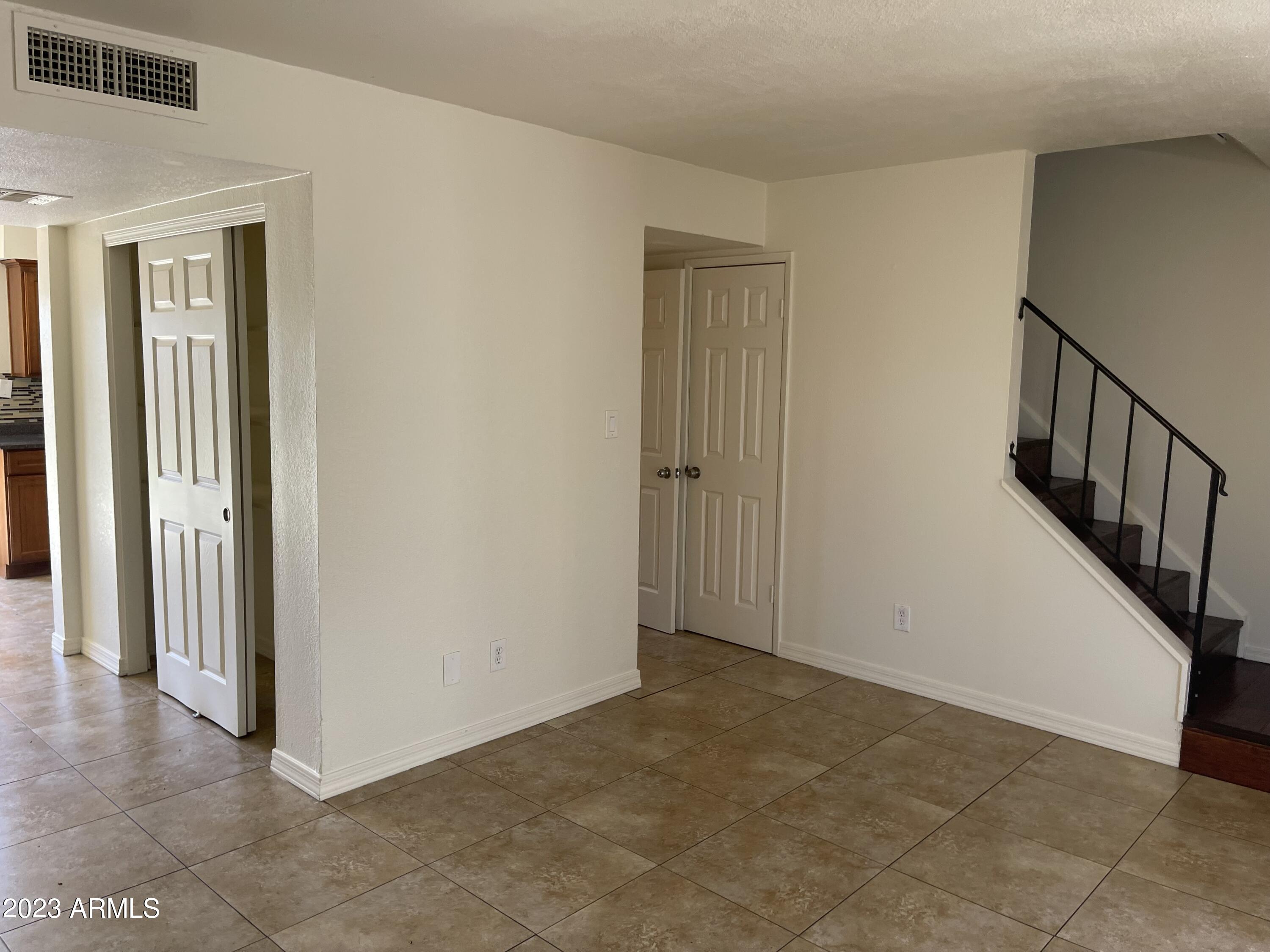 3605 West Bethany Home Road, Unit 17 Phoenix, AZ 85019 - Photo 3 of 12 IMG_0118