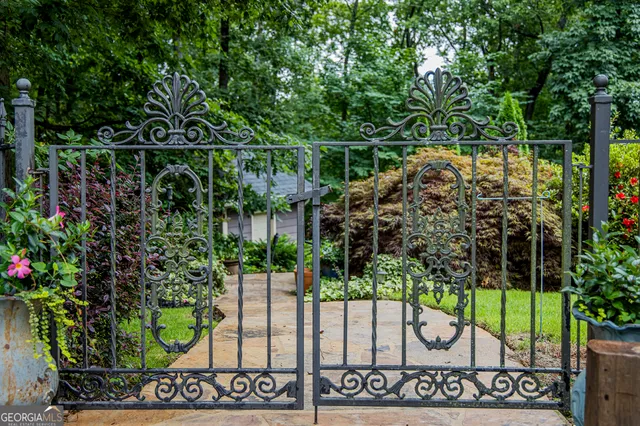 $899,900 | 270 North Edenfield Ridge Drive, Rome, GA 30161