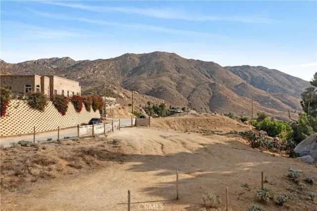 a view of a large mountain in the middle of a house