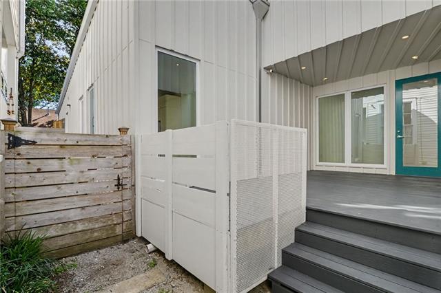 7510 Zimpel Street, Unit UPPR New Orleans, LA 70118 - Photo 10 of 14