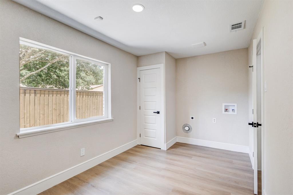 1209 Overdowns Drive Plano, TX 75023 - Photo 21 of 22