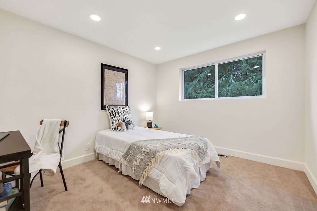 19325 140th Place Southeast Renton, WA 98058 - Photo 24 of 39 Gallery Image 24